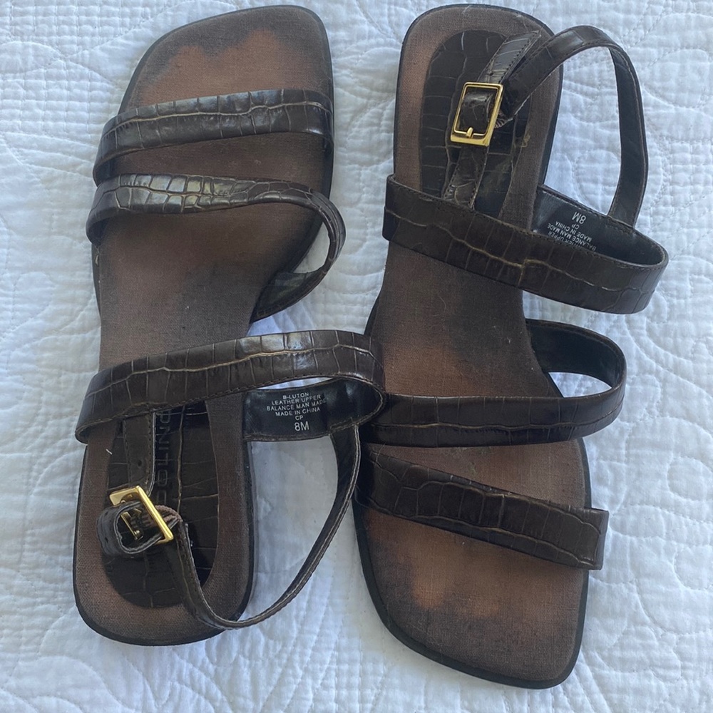 Bandolino brown sandals - Picture 1 of 3